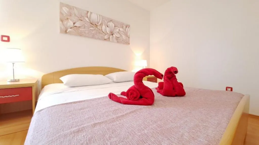 Apartman Scarlett Baska  Apartment