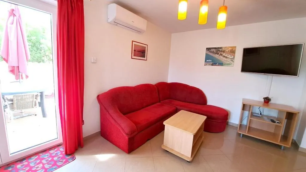 Apartman Scarlett Baska  0*, Baska (Krk) Croatia