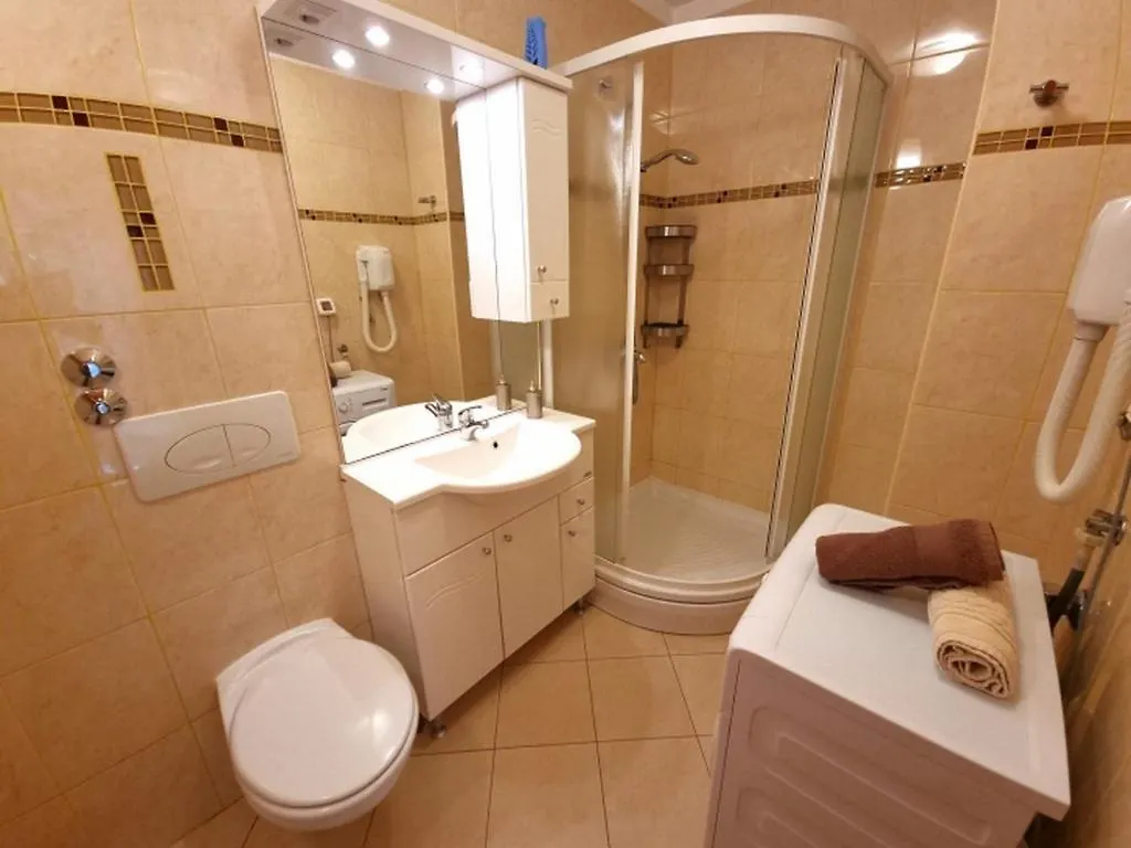 Apartman Scarlett Baska  0*, Baska (Krk)