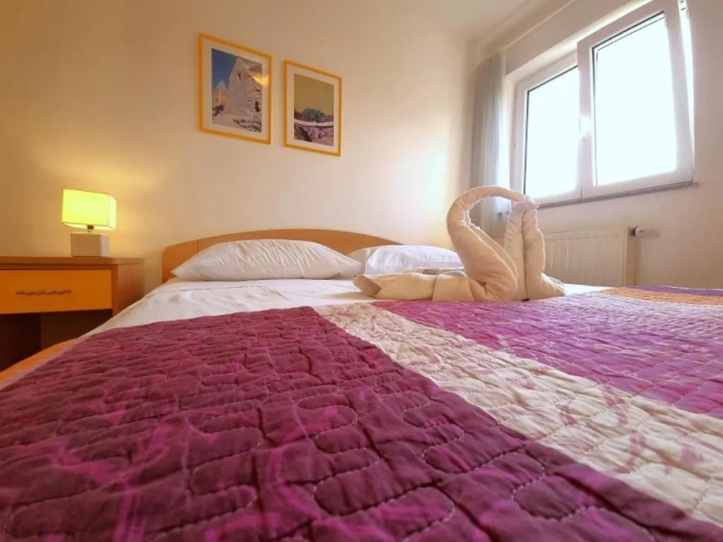 Apartman Scarlett Baska  0*, Baska (Krk)