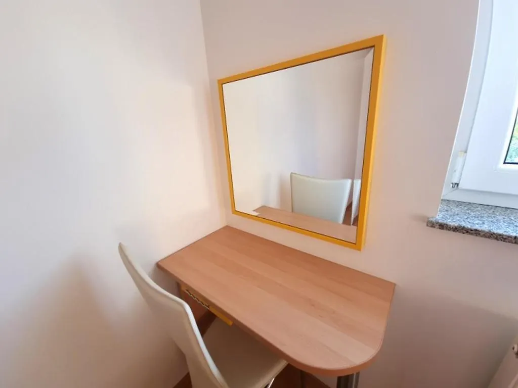 Apartman Scarlett Baska  Apartment Baska (Krk)