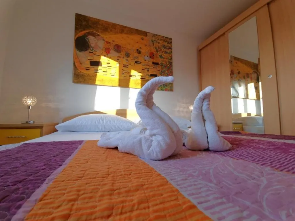 Apartman Scarlett Baska  Apartment Baska (Krk)