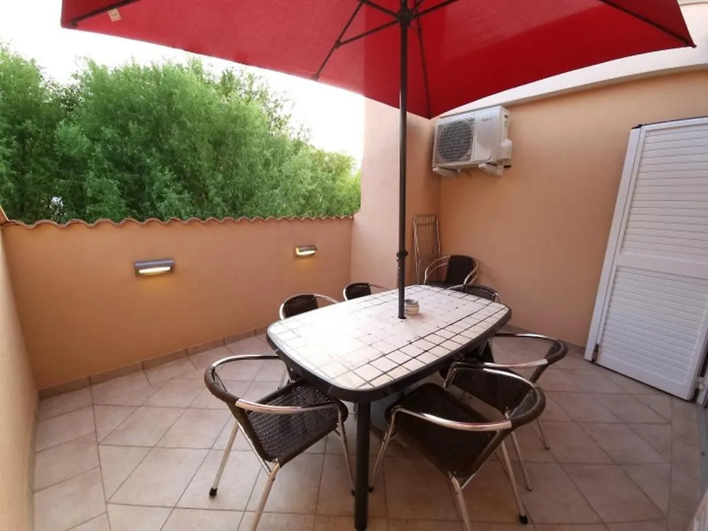 Apartman Scarlett Baska  Apartment Baska (Krk)