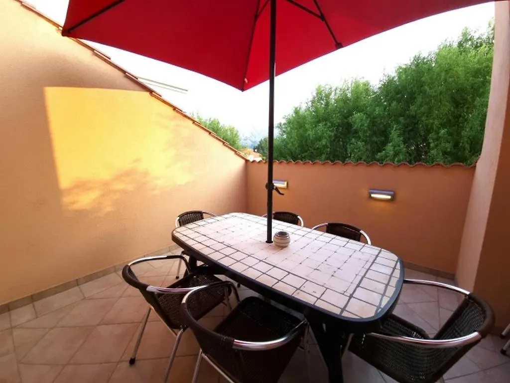 Apartment Apartman Scarlett Baska  Croatia