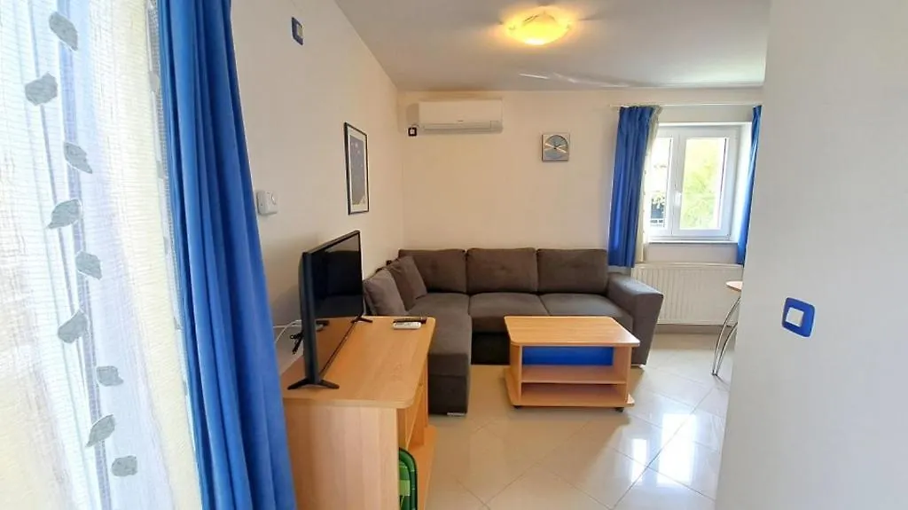 Apartman Scarlett Baska  Croatia